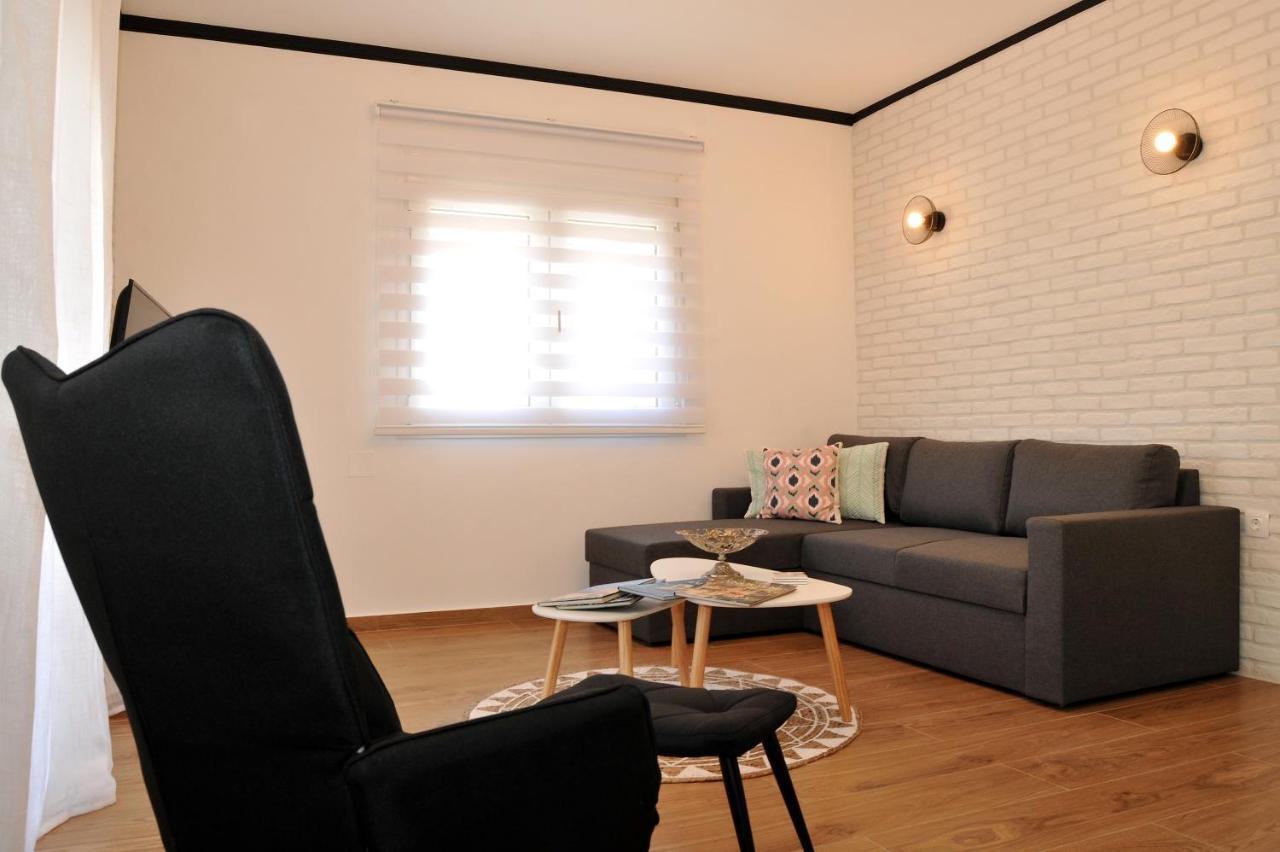 קאלאבאקה Vintage Apartment Helios מראה חיצוני תמונה