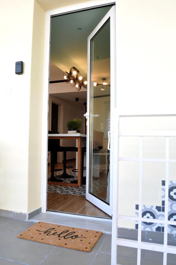קאלאבאקה Vintage Apartment Helios מראה חיצוני תמונה