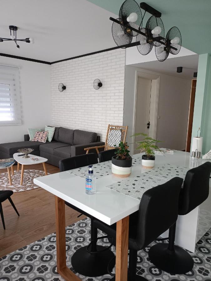 קאלאבאקה Vintage Apartment Helios מראה חיצוני תמונה